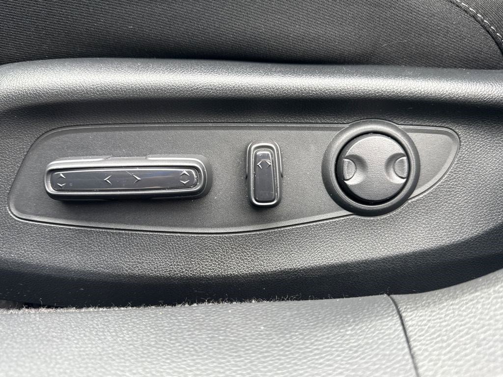 Certified 2024 Honda Accord EX image 20