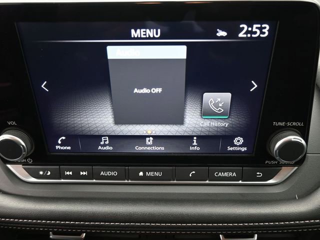 Certified 2025 Nissan Rogue SV image 4