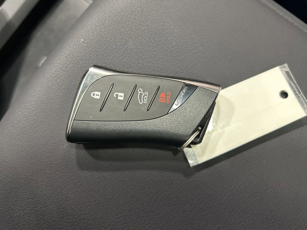 Used 2025 Lexus GX 550 image 24