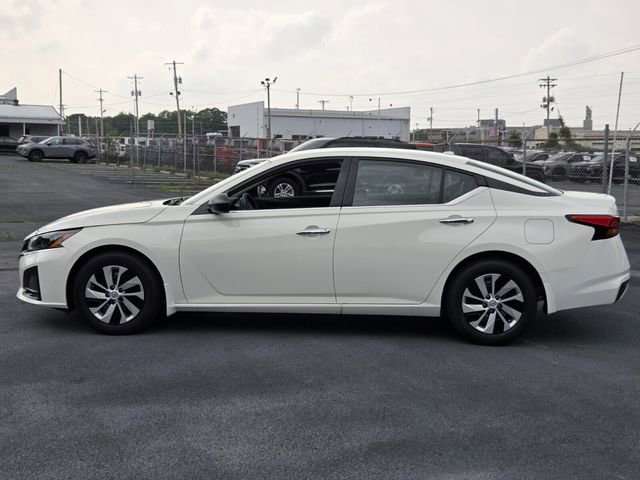 Certified 2025 Nissan Altima 2.5 S FWD image 2