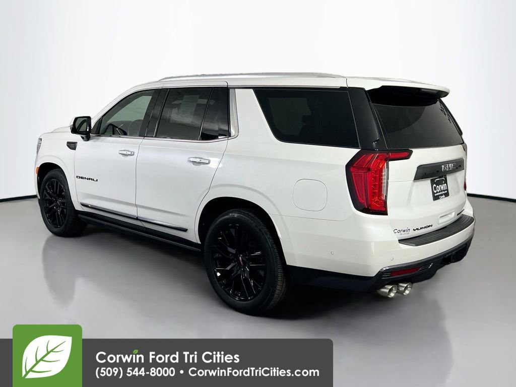 Used 2024 GMC Yukon Denali Ultimate AWD/4WD image 11