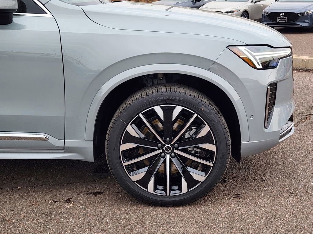 New 2026 Volvo XC90 T8 Plus w/ Protection Package Premier image 28
