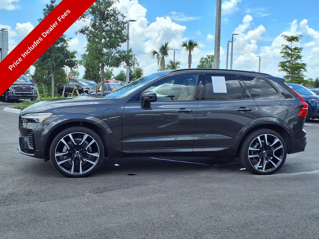 Used 2024 Volvo XC60 T8 Ultimate w/ Protection Package Premier AWD/4WD image 5