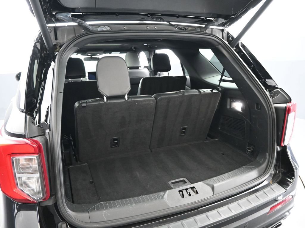 Used 2022 Ford Explorer ST w/ Equipment Group 401A image 33