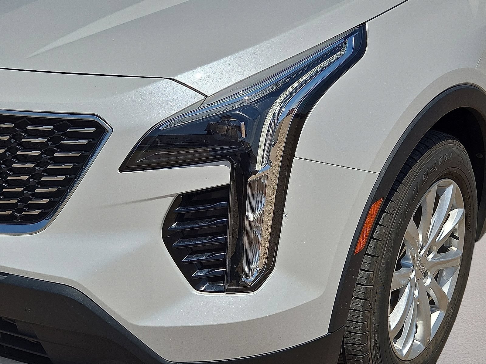 Used 2019 Cadillac XT4 Luxury FWD image 9