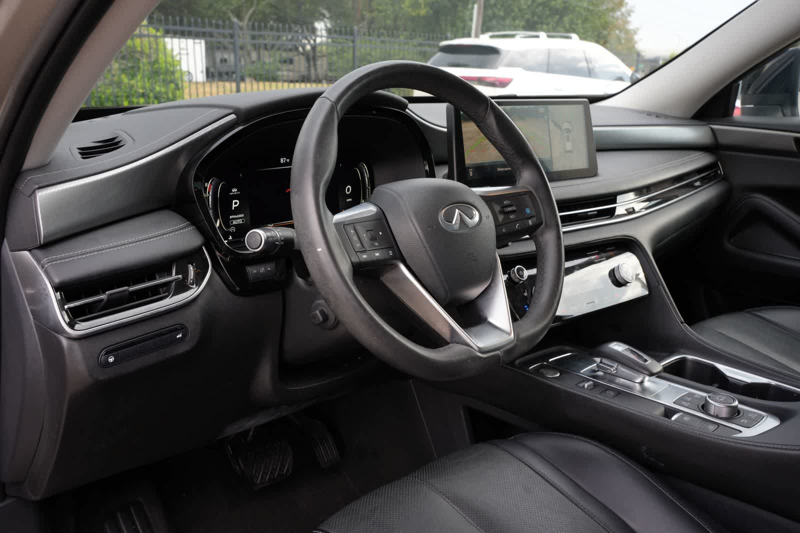 Certified 2023 INFINITI QX60 Luxe w/ Cargo Package AWD/4WD image 15