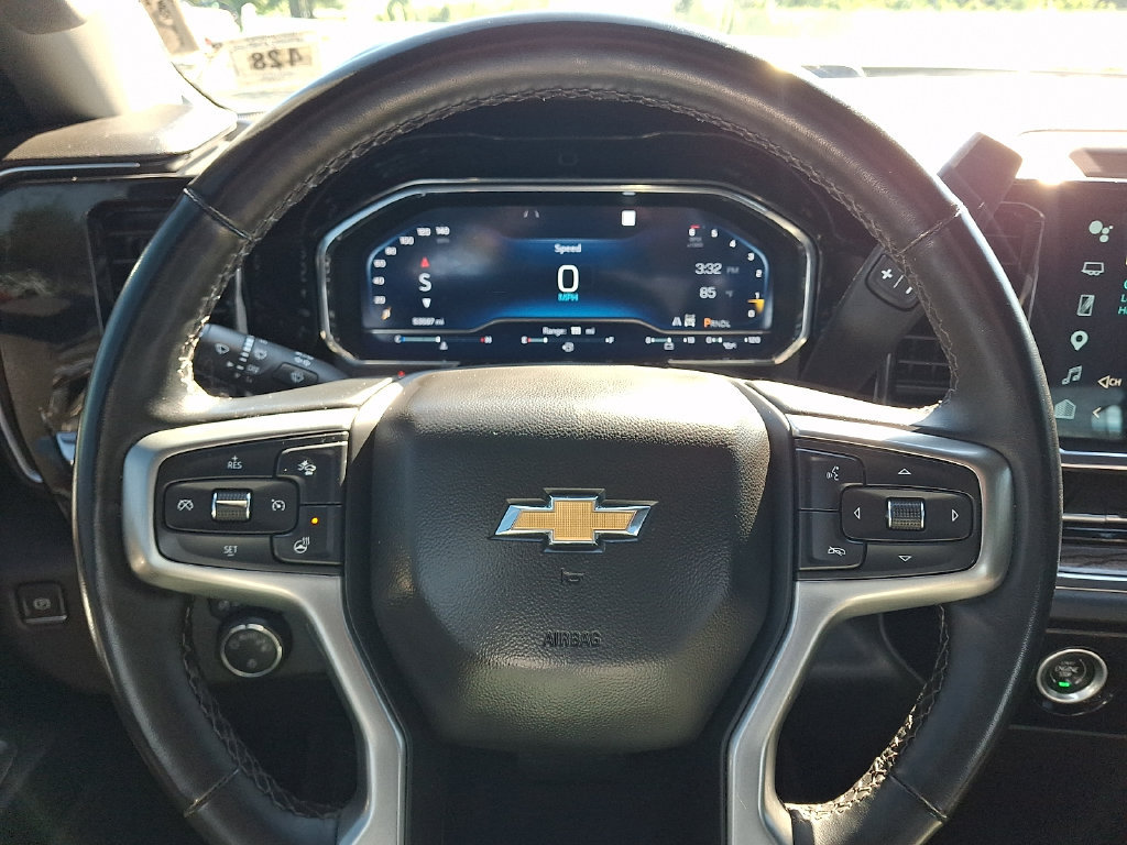 Used 2023 Chevrolet Silverado 1500 LT AWD/4WD image 22