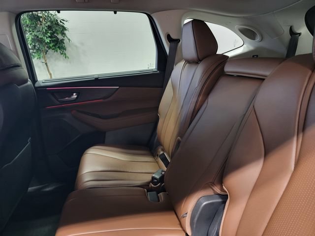 Certified 2024 Acura MDX w/ Advance Package AWD/4WD image 14
