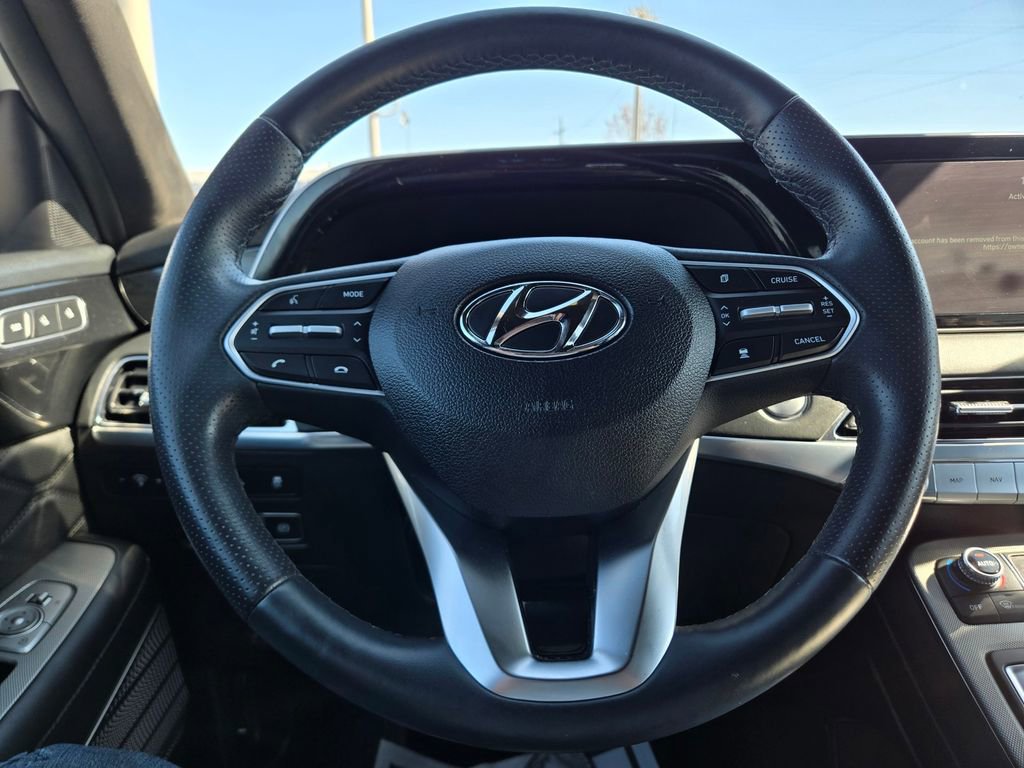 Used 2022 Hyundai Palisade Calligraphy image 19