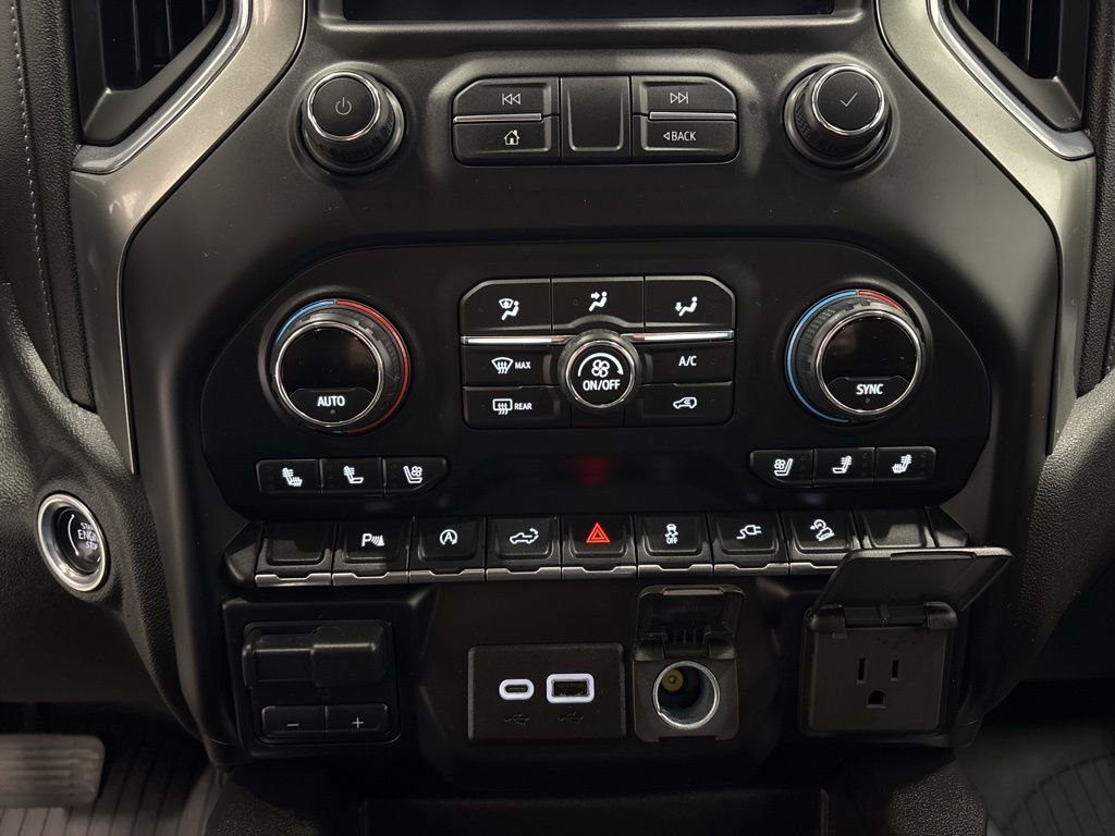 Used 2021 Chevrolet Silverado 1500 LTZ image 24