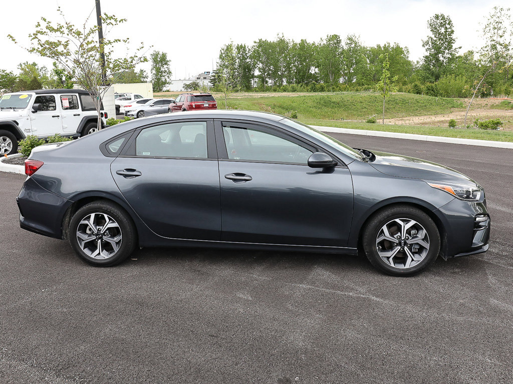 Used 2021 Kia Forte LXS FWD image 7