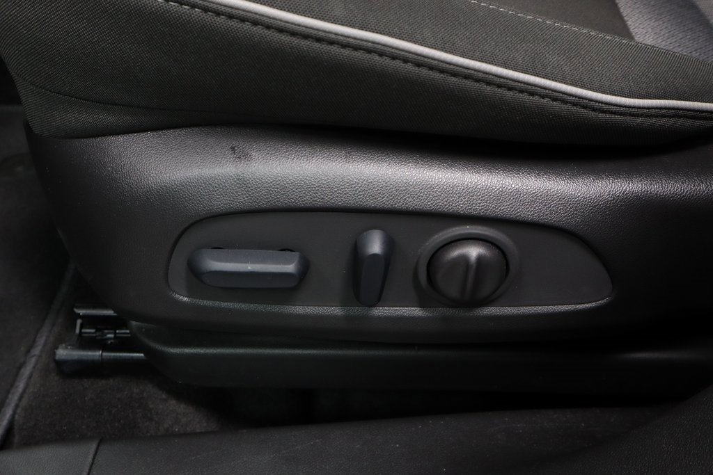 Used 2023 Chevrolet TrailBlazer LT image 24