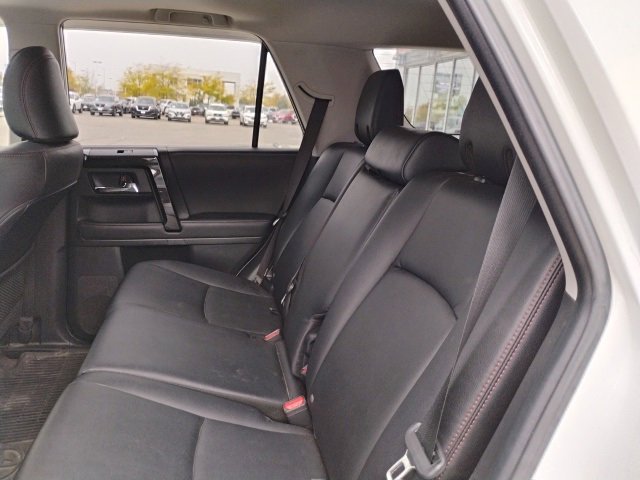 Used 2021 Toyota 4Runner TRD Off-Road Premium image 10