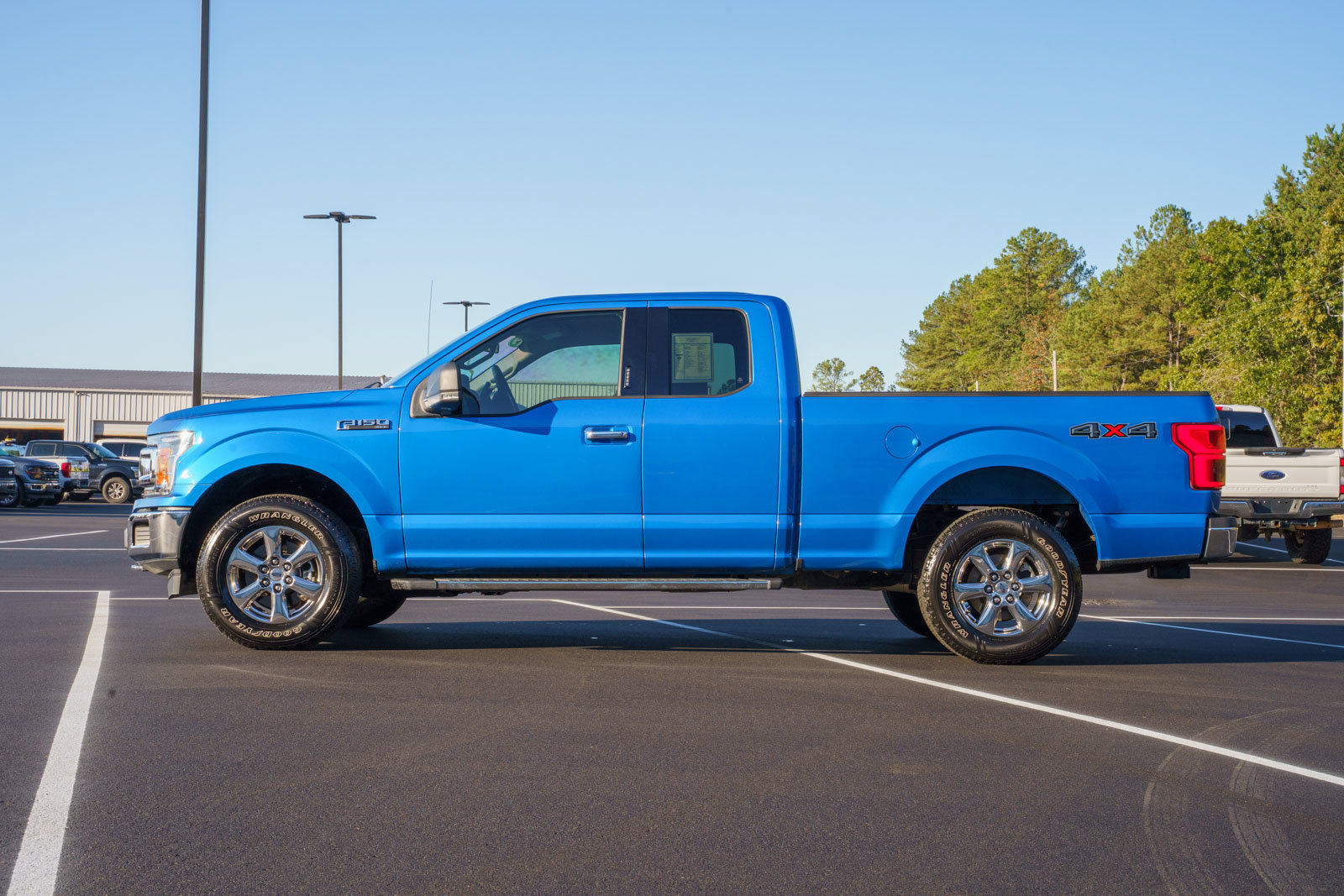 Certified 2019 Ford F150 XLT w/ Equipment Group 302A Luxury AWD/4WD image 4