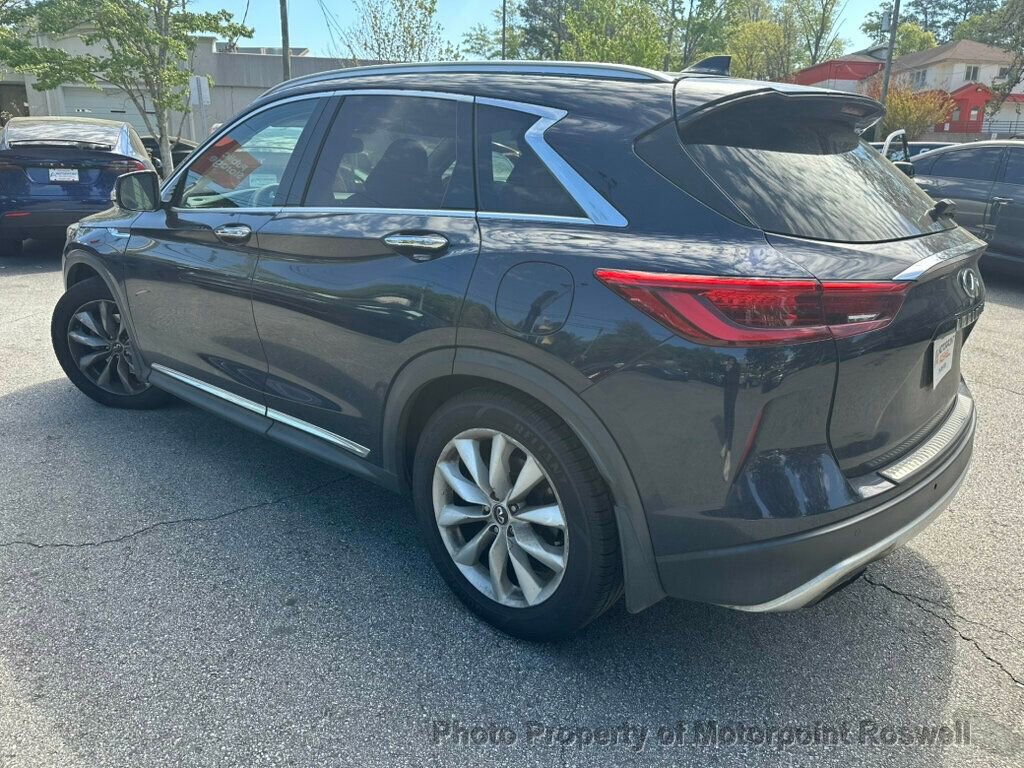Used 2019 INFINITI QX50 Essential w/ Premium Heat Package FWD image 4
