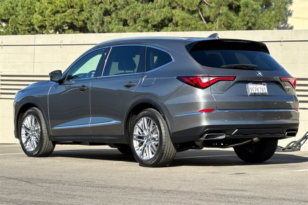 Certified 2023 Acura MDX SH-AWD w/ Advance Package image 3