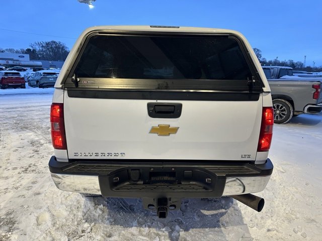 Used 2014 Chevrolet Silverado 2500 LTZ w/ Suspension Package, Off-Road image 7