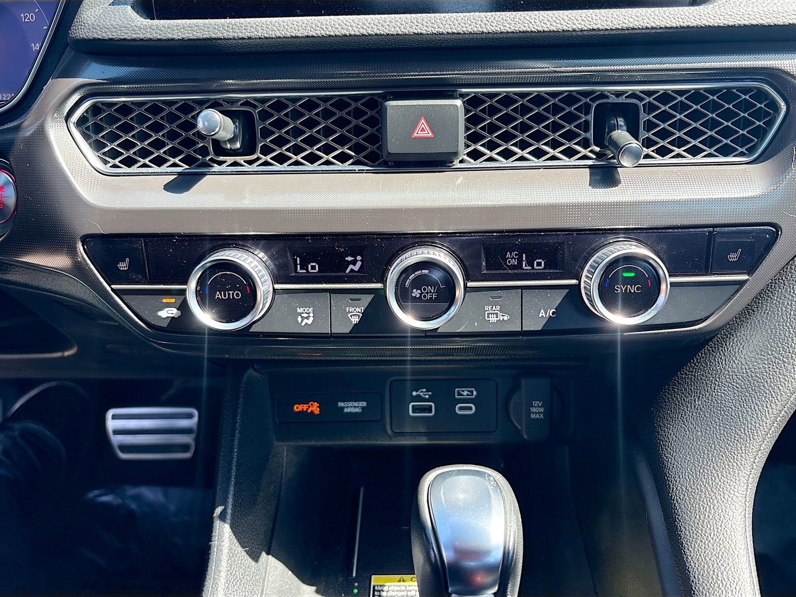 Used 2024 Acura Integra A-Spec FWD image 15