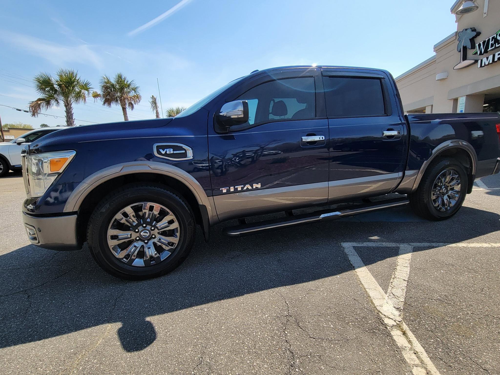Used 2017 Nissan Titan Platinum Reserve RWD image 8