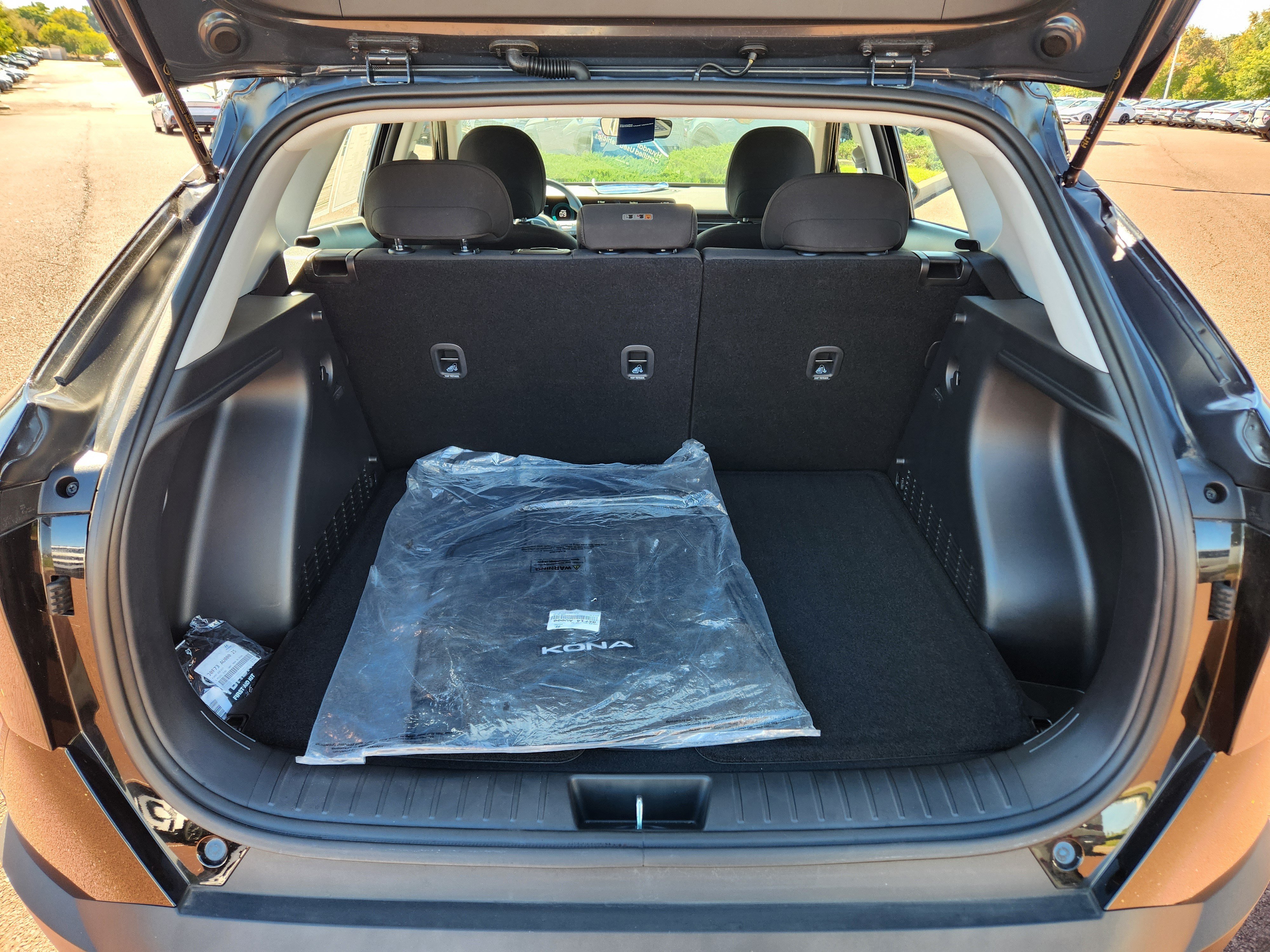 Certified 2026 Hyundai Kona SE AWD/4WD image 8
