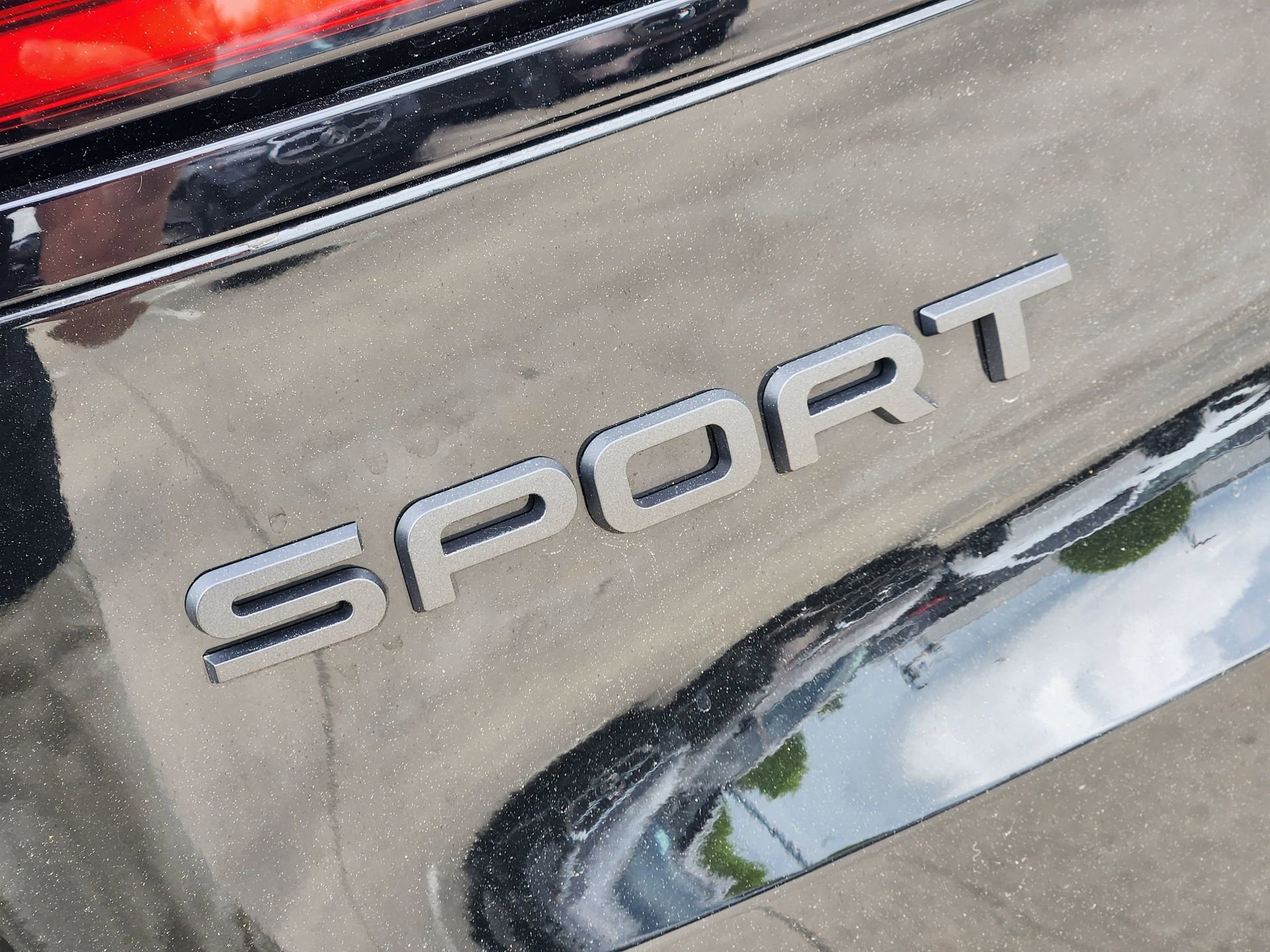 Used 2023 Land Rover Range Rover Sport SE Dynamic image 14