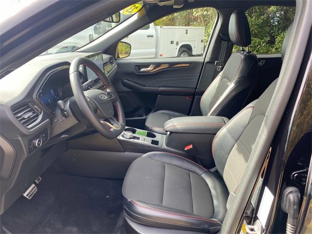 Used 2023 Ford Escape ST-Line Elite image 11
