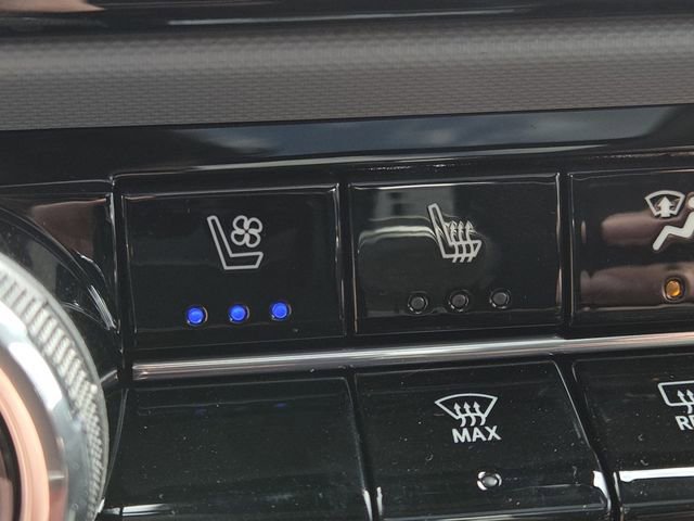 New 2027 Chevrolet Bolt RS w/ Technology Package image 7