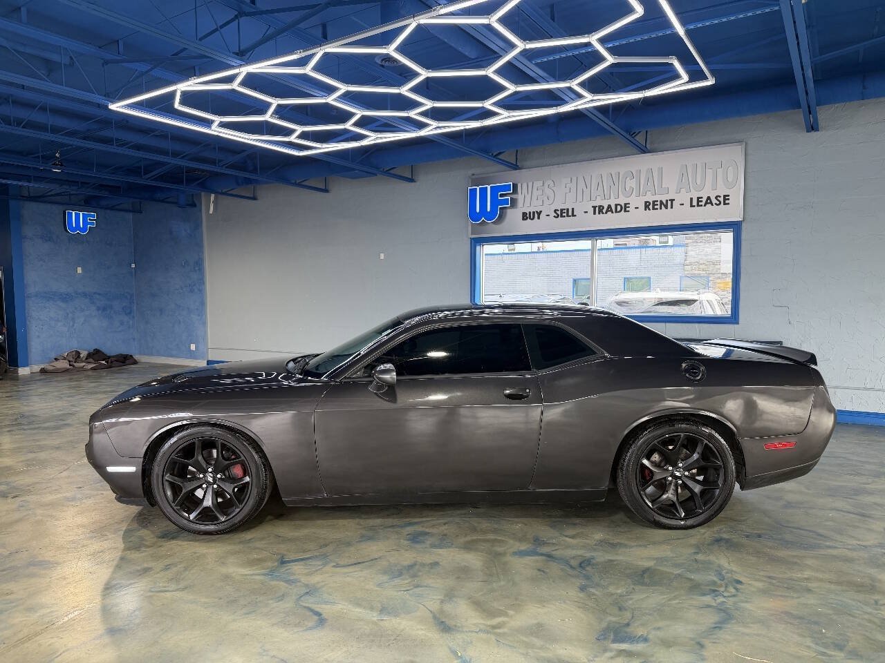 Used 2019 Dodge Challenger R/T w/ Blacktop Package RWD image 14