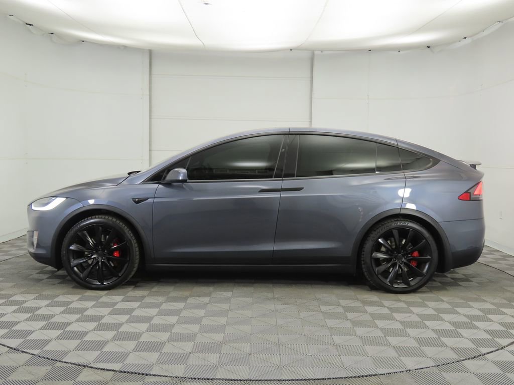 Used 2021 Tesla Model X Performance image 8