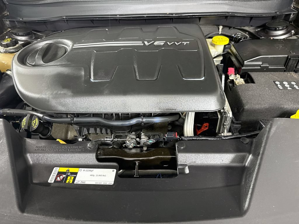 Used 2017 Jeep Cherokee Limited AWD/4WD image 33