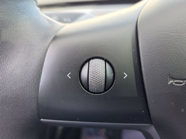 Used 2023 Tesla Model 3 Standard Range RWD image 37