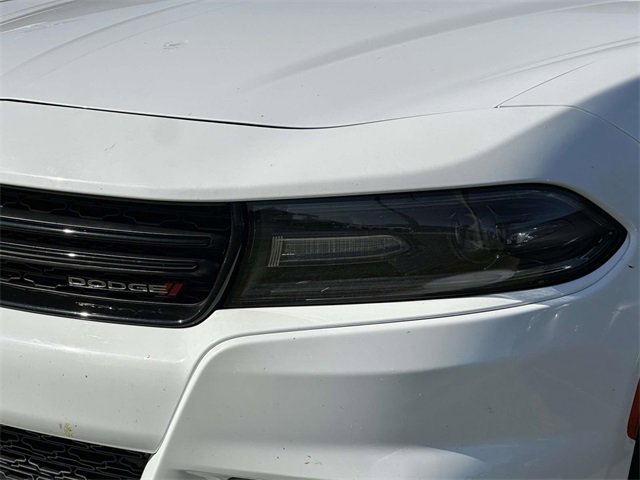 Used 2019 Dodge Charger SXT image 6