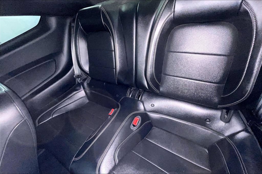 Used 2018 Ford Mustang GT Premium w/ Equipment Group 401A RWD image 29