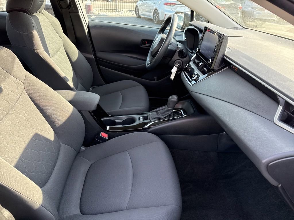 Certified 2022 Toyota Corolla LE image 12