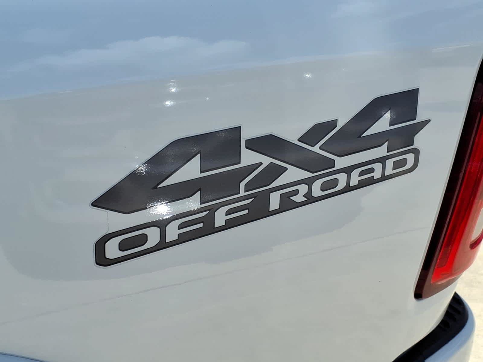 Used 2020 RAM 2500 Limited AWD/4WD image 26