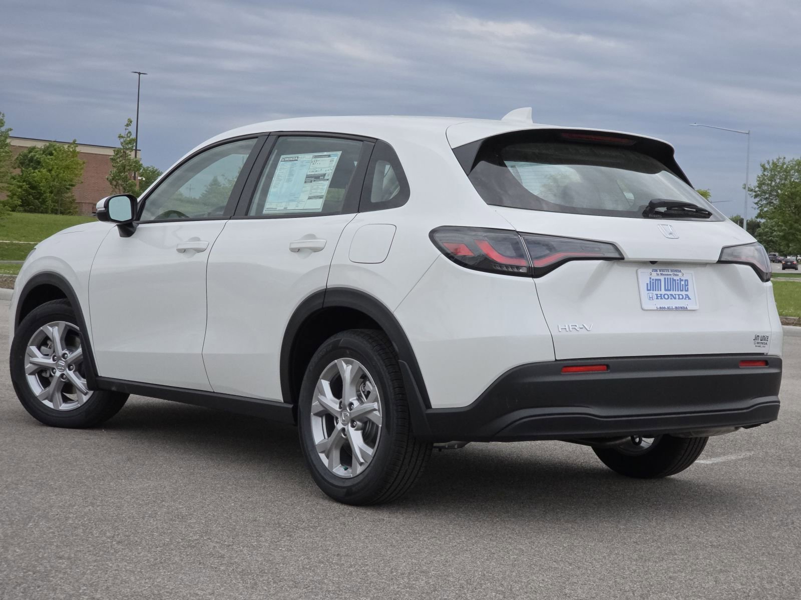 New 2025 Honda HR-V LX image 13