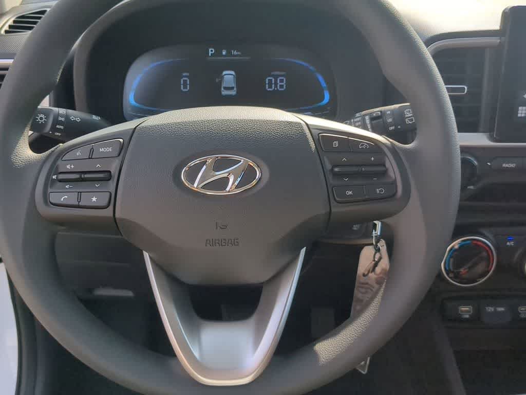 New 2026 Hyundai Venue SE FWD image 23