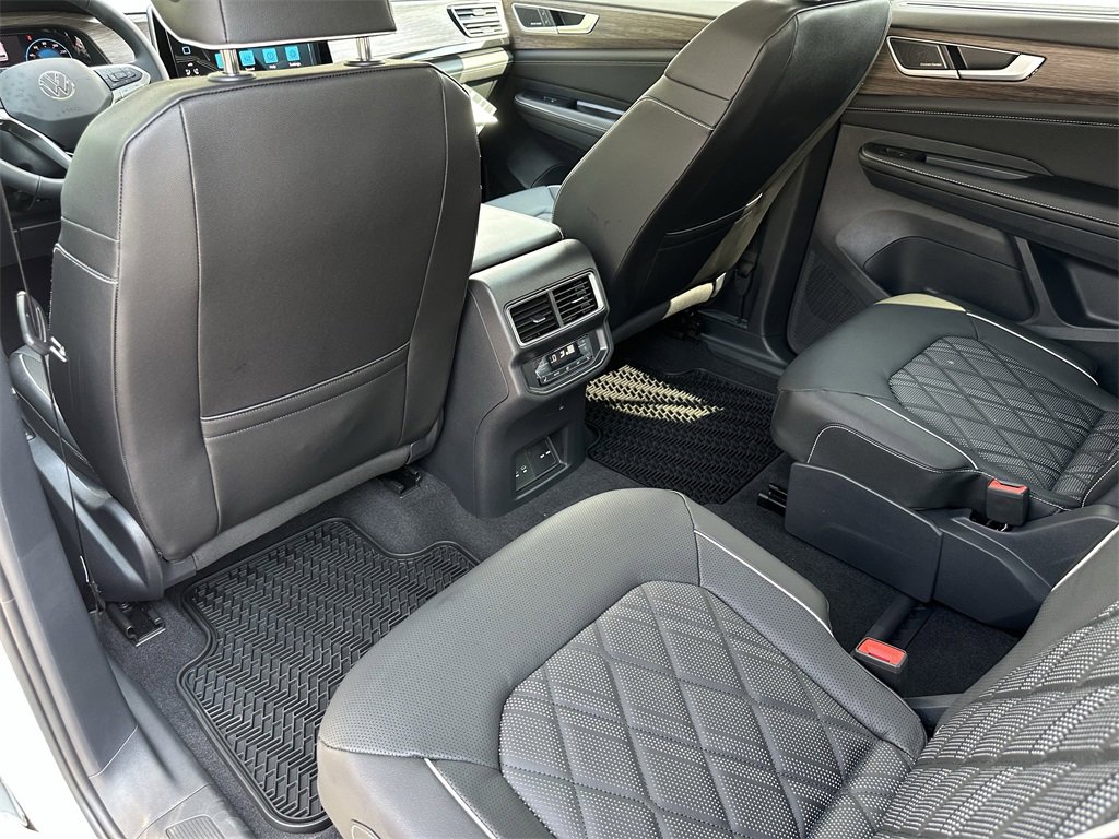 New 2026 Volkswagen Atlas SEL Premium R-Line image 27
