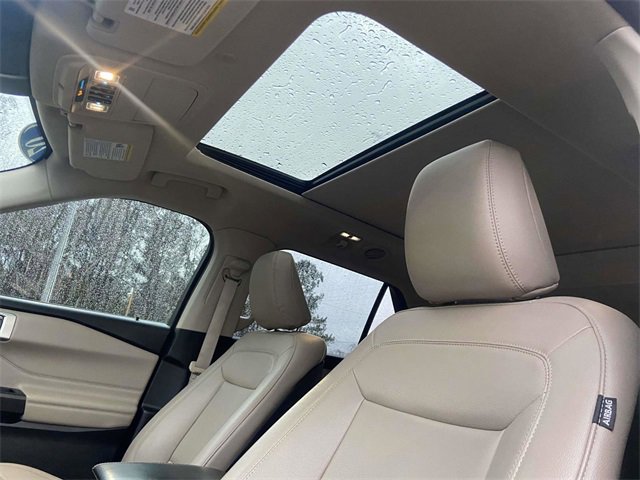 Certified 2020 Ford Explorer XLT w/ Equipment Group 202A image 18