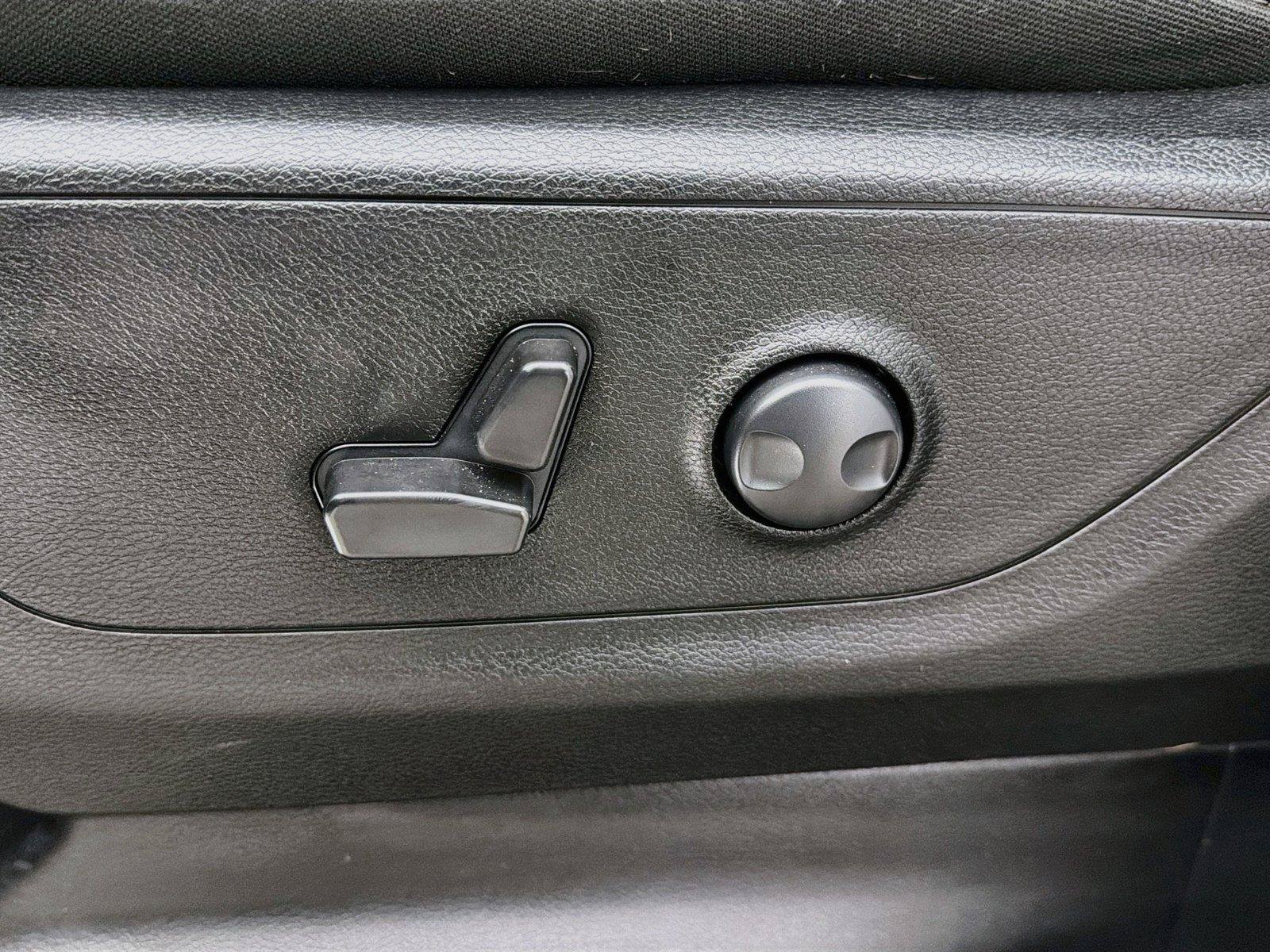 Used 2023 RAM 1500 Big Horn AWD/4WD image 43