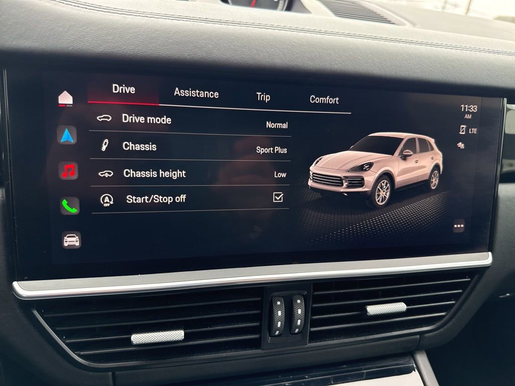 Used 2022 Porsche Cayenne S image 25