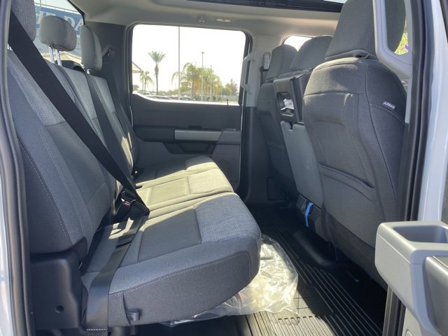 New 2026 Ford F250 XLT w/ FX4 Off-Road Package image 24