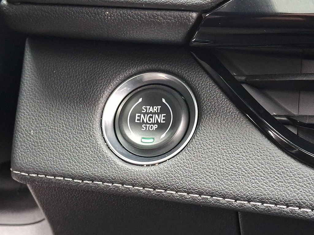 Used 2025 Buick Enclave Avenir w/ Super Cruise Package image 28