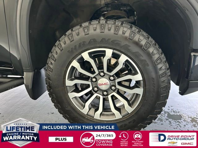 Used 2022 GMC Sierra 1500 AT4 w/ Sierra Safety Plus Package image 12