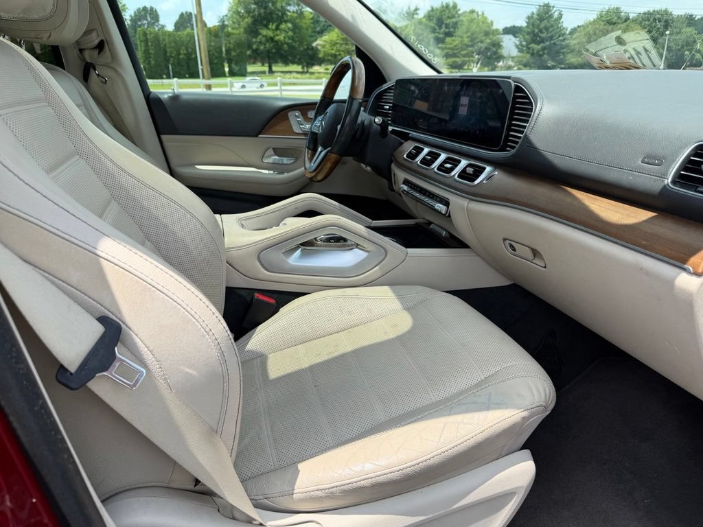Used 2020 Mercedes-Benz GLS 450 4MATIC image 9