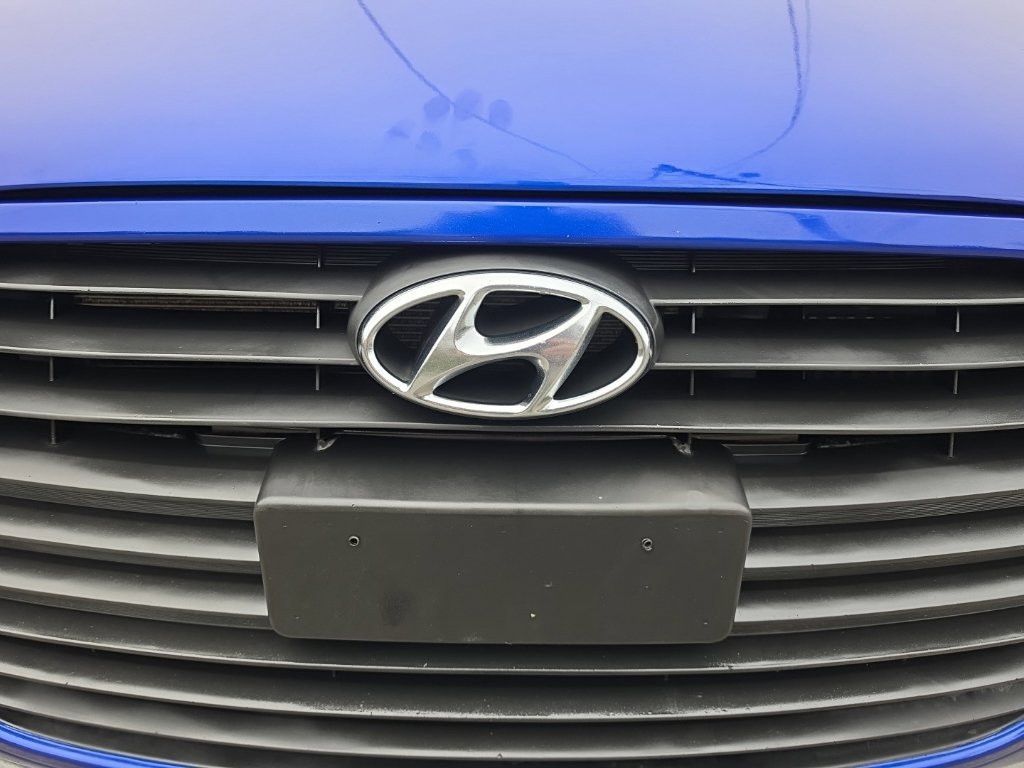 Used 2014 Hyundai Veloster Turbo FWD image 28