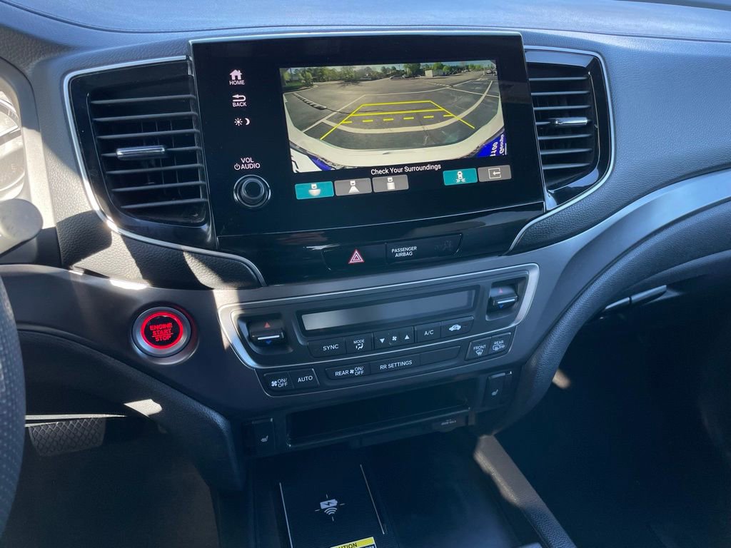 Certified 2025 Honda Passport EX-L image 17