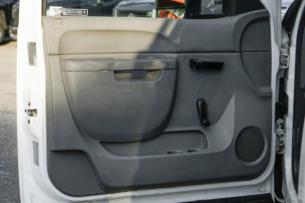 Used 2012 Chevrolet Silverado 3500 W/T RWD image 15