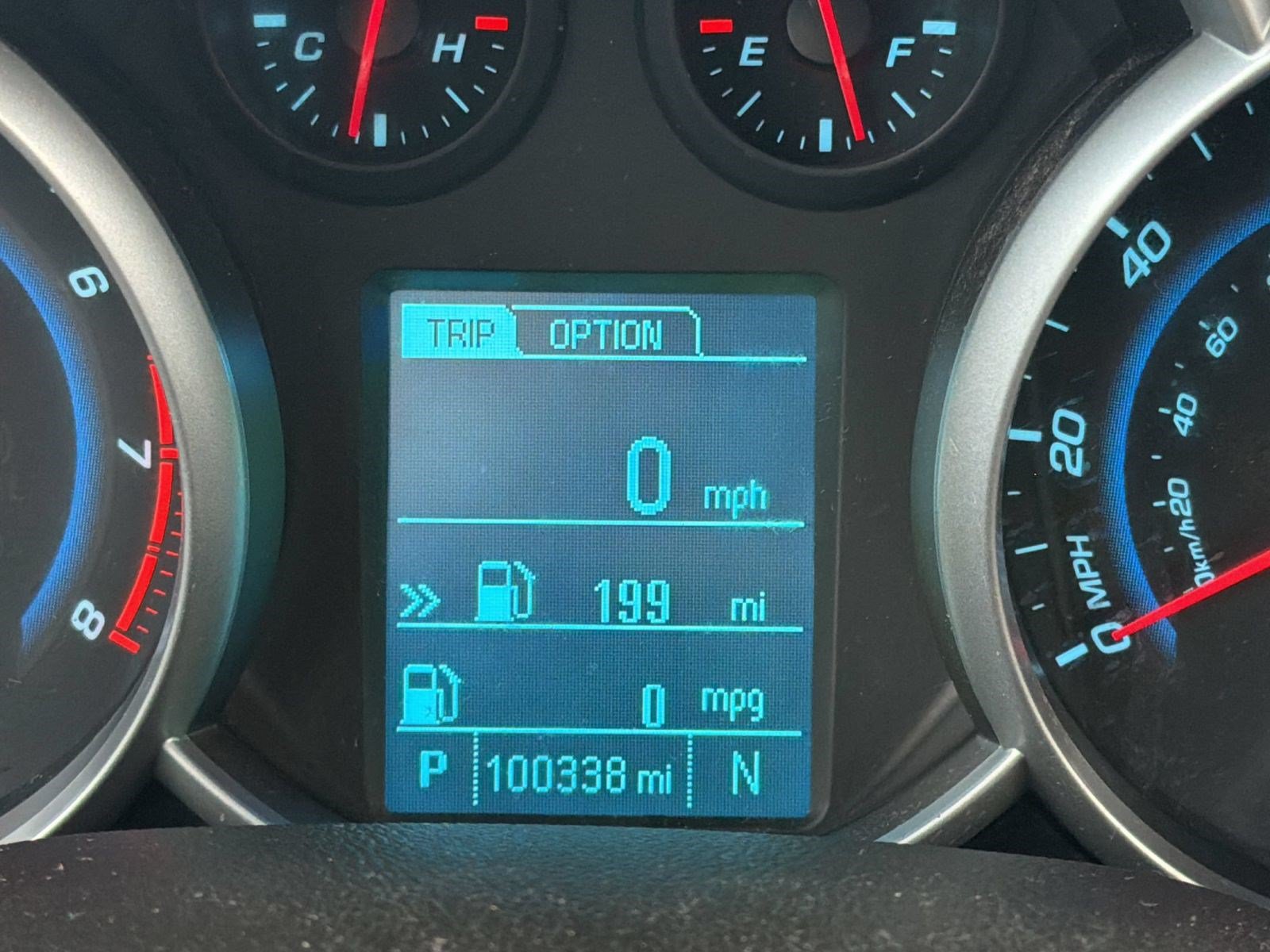 Used 2014 Chevrolet Cruze LS FWD image 20