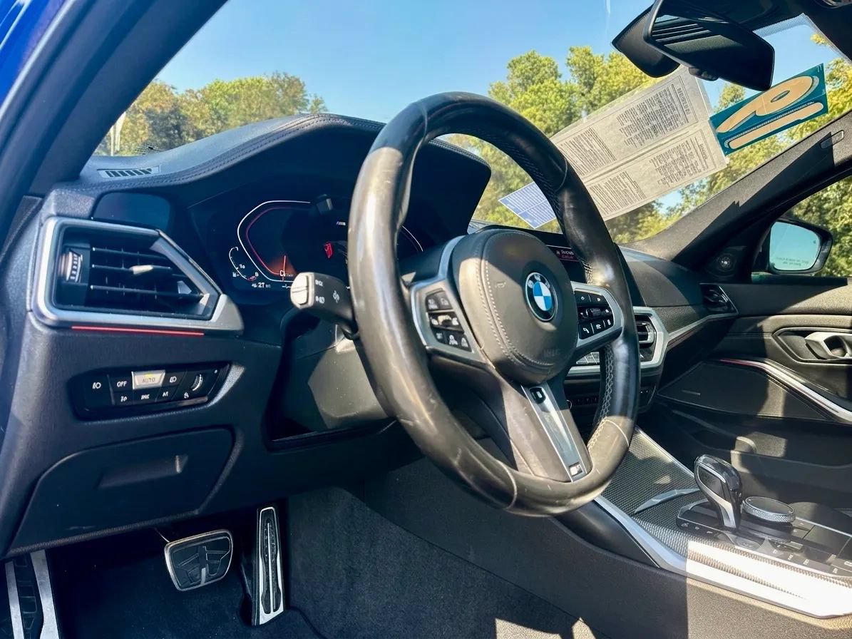 Used 2019 BMW 330i xDrive Sedan AWD/4WD image 12